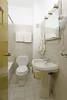 Trianta Apartmentos Ialysos (Rhodes)